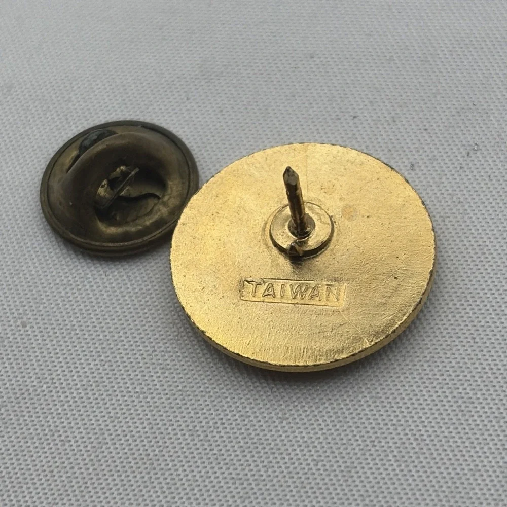 Punctur-Guard Certified Safety First‎ Medical Health Hospital Lapel Hat Pin